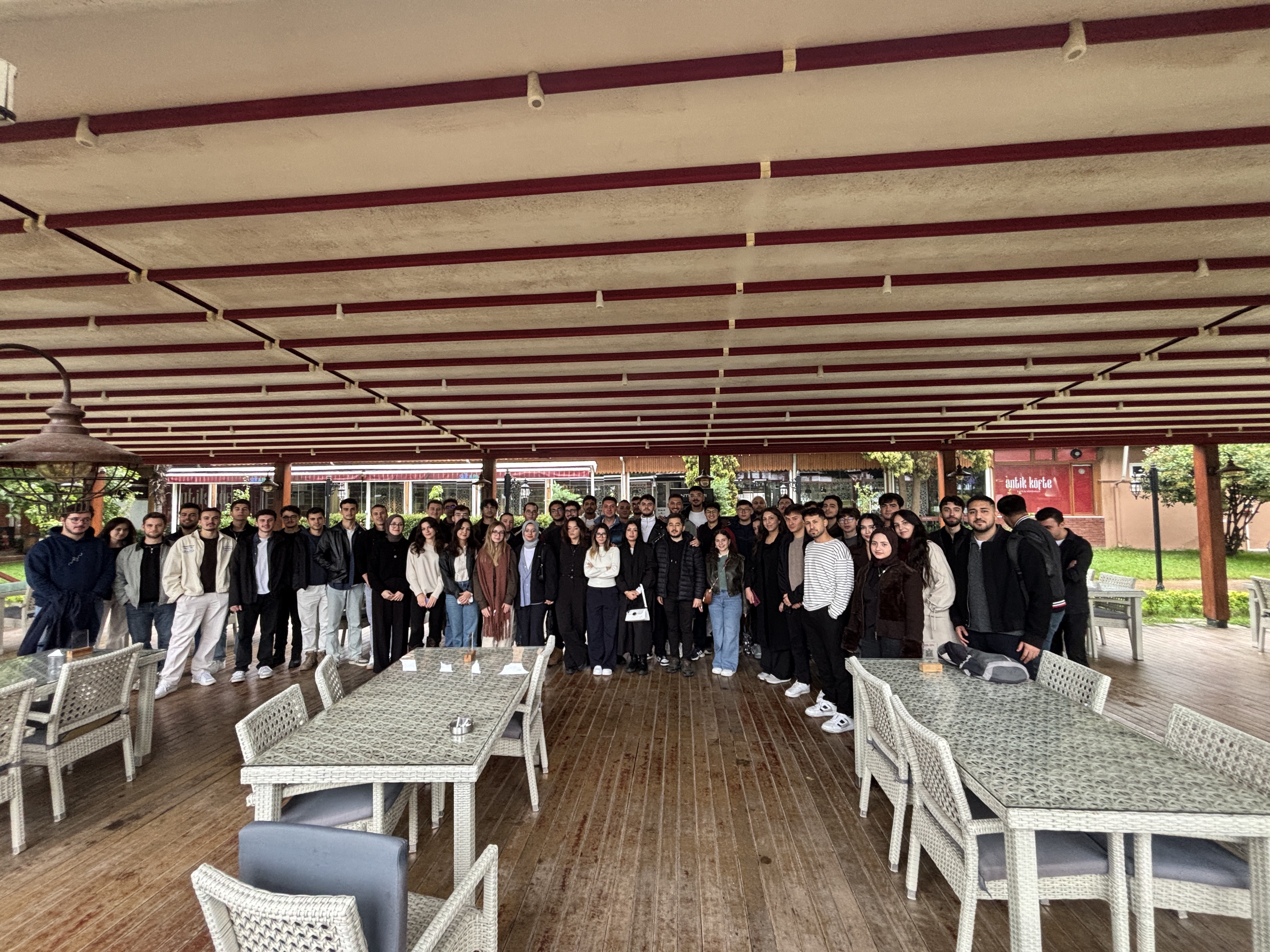 Tanışma Kahvaltısı Kapak